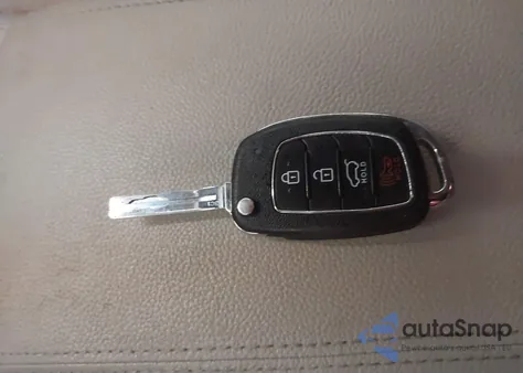 2017 Hyundai Tucson Se from USA, damaged, VIN KM8J3CA49HU522592